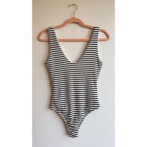 Lulu's Ribbed Scoop Neck and Back Bodysuit in Black & Cream Stripe size Small
